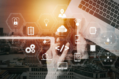 工作笔记本计算机移动应用软件的开发团队与流程解析